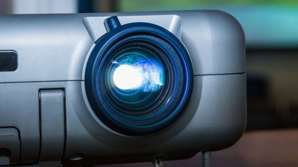 Industri Kamera Cinematografi, Proyektor dan Perlengkapannya di Indonesia