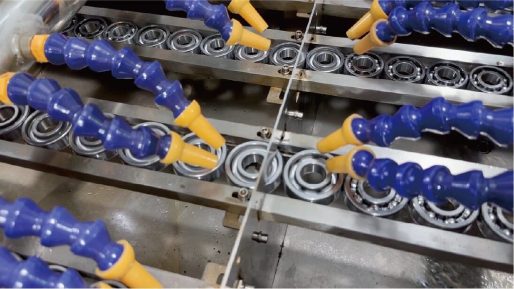 Industri Komponen dan Perlengkapan Sepeda Motor Roda Dua dan Tiga di Indonesia